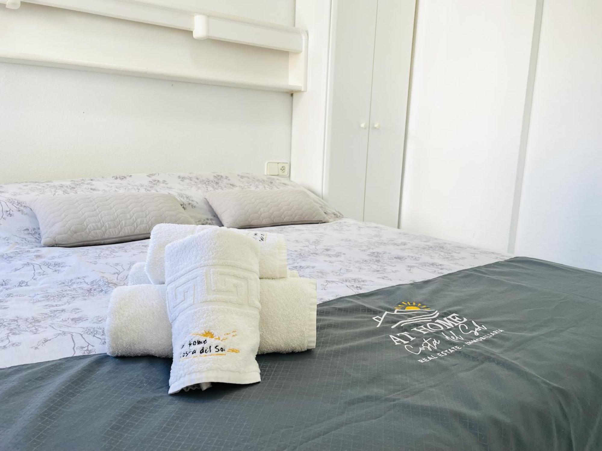 Apartamento Laguna Beach At Home Torrox Eksteriør billede