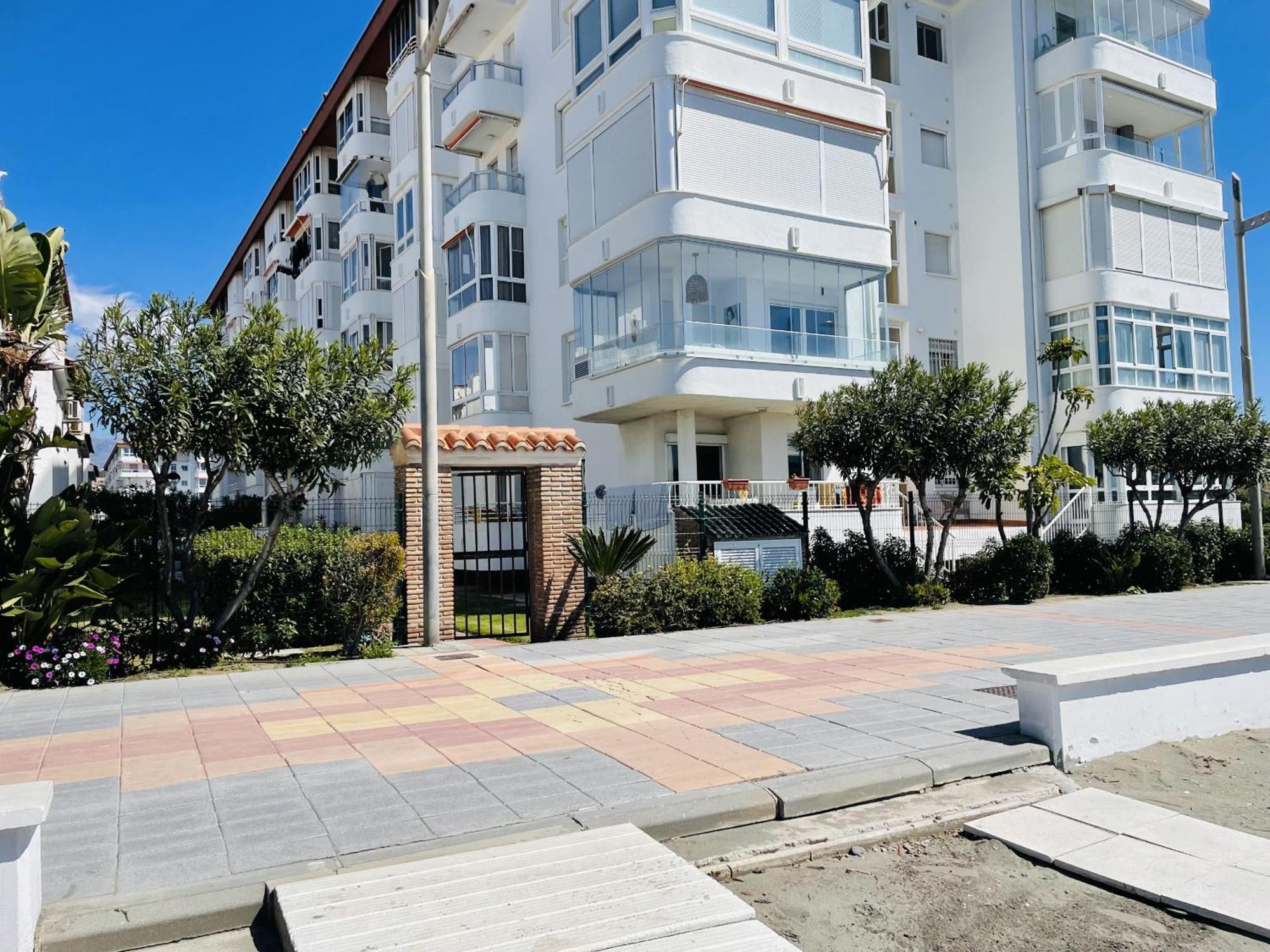 Apartamento Laguna Beach At Home Torrox Eksteriør billede